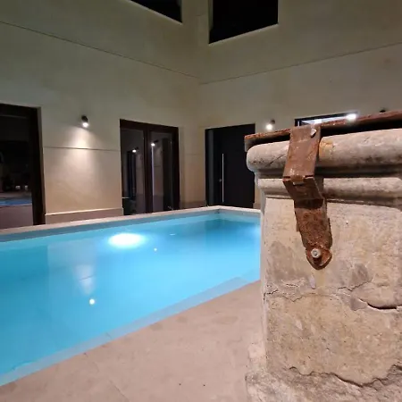 Apartamento En Bagu Apartment *